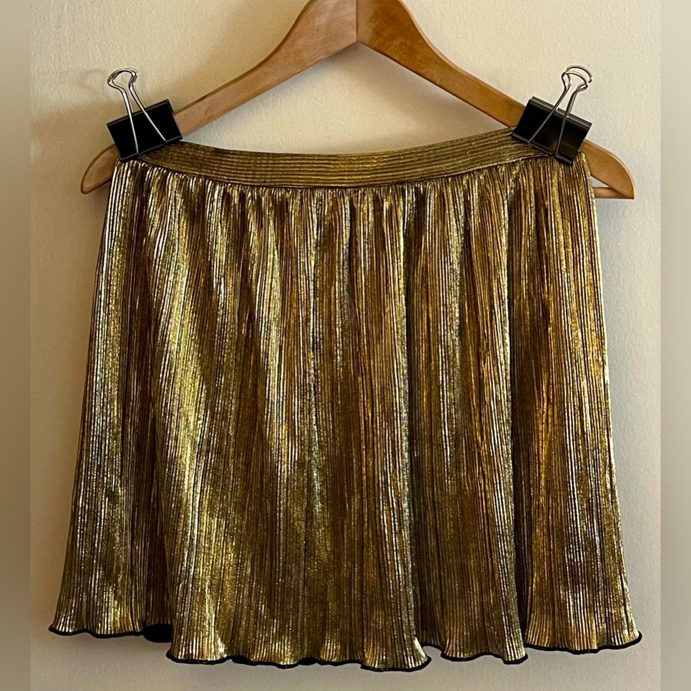 Forever 21 Metallic Gold Mini Skirt